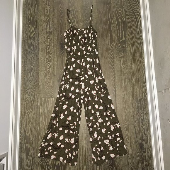 Kimchi Blue Urban Outfitters Green Floral Jumpsuit - Picture 5 of 6